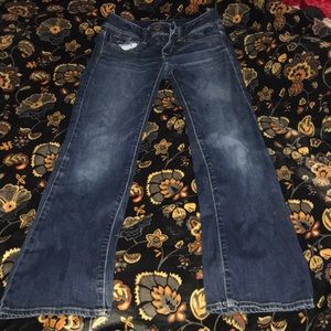 American eagle blue jeans